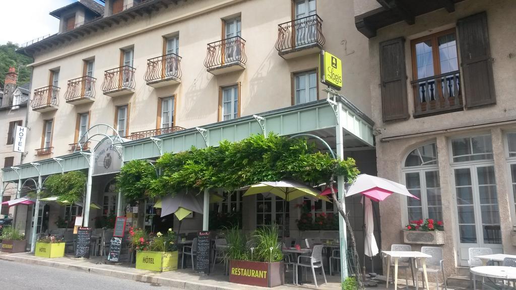 Hotel Restaurant Aux Armes D'Estaing - Kb Hotel Group Exterior foto